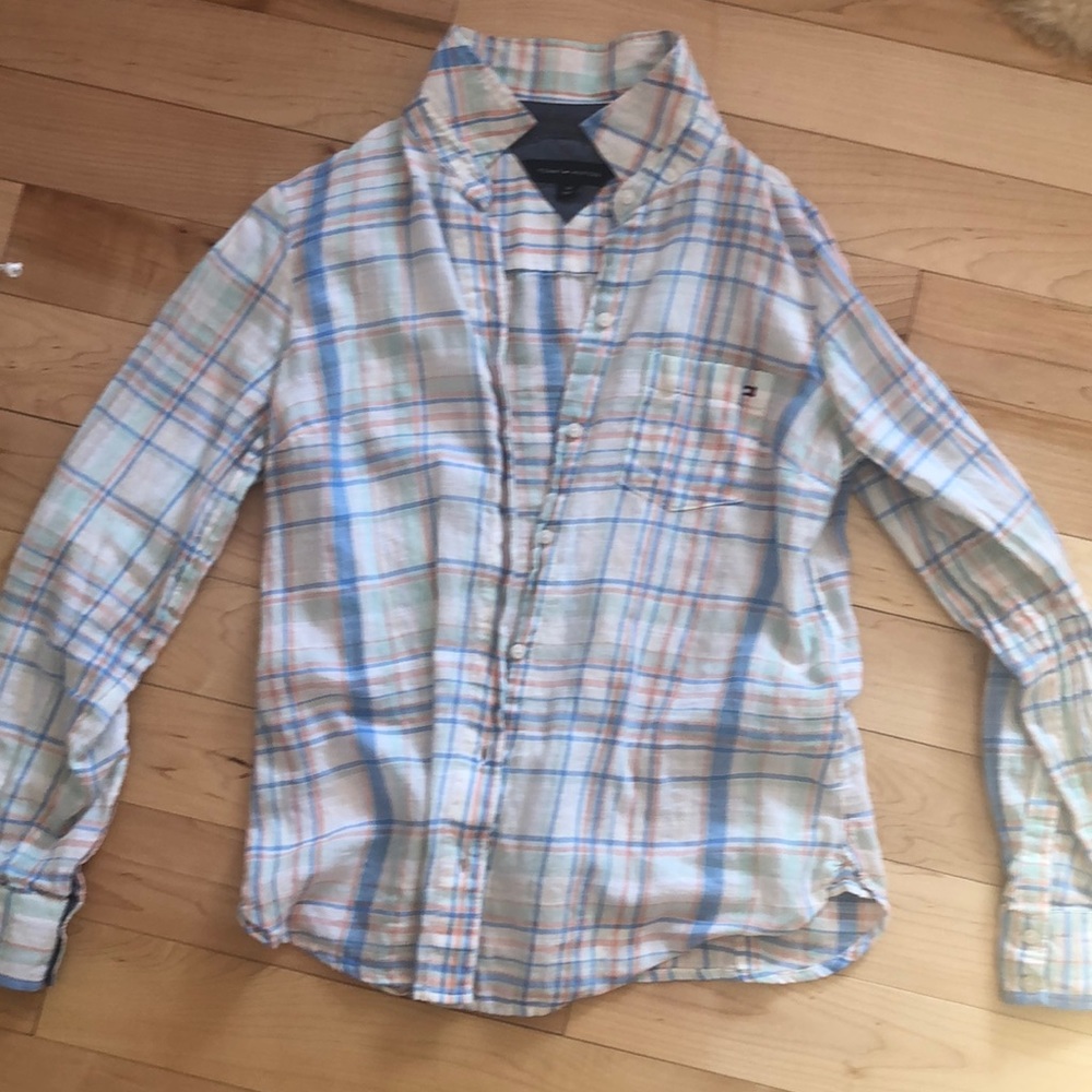Tommy  blue white salmon green striped button up